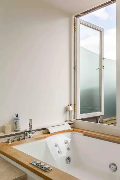 Whirlpool , Dachterrasse , Wienblick , Zwei Etagen Lejlighed