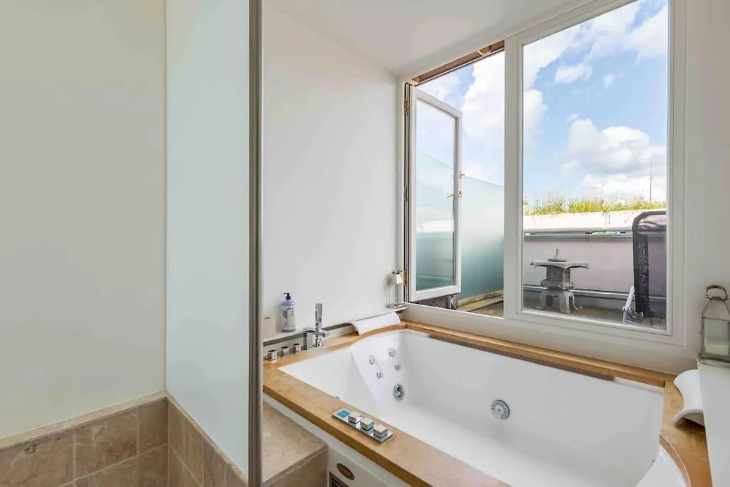 Whirlpool , Dachterrasse , Wienblick , Zwei Etagen