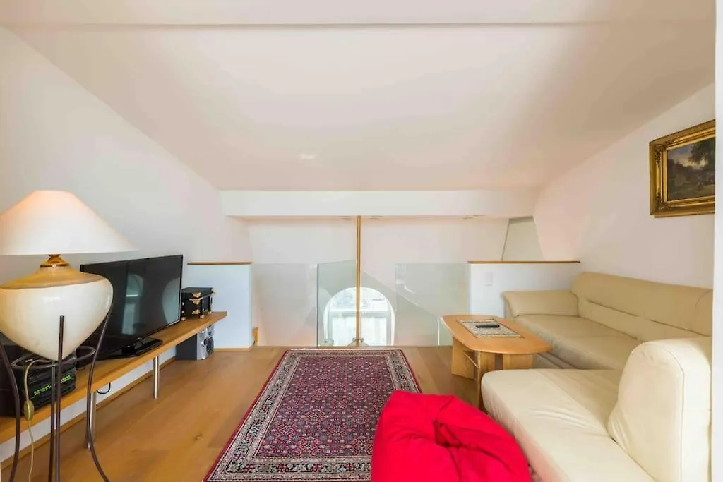 Apartmán Whirlpool , Dachterrasse , Wienblick , Zwei Etagen Rakousko